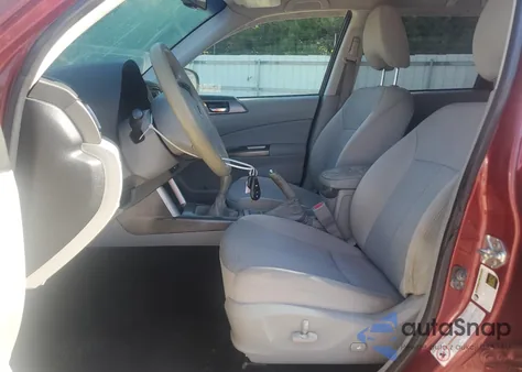 2012 Subaru Forester 2.5X Premium из США, поврежденный, VIN JF2SHADC6CG413050